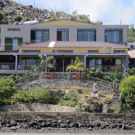 Le Pandanus Hotel Quatre Vents Buitenkant foto