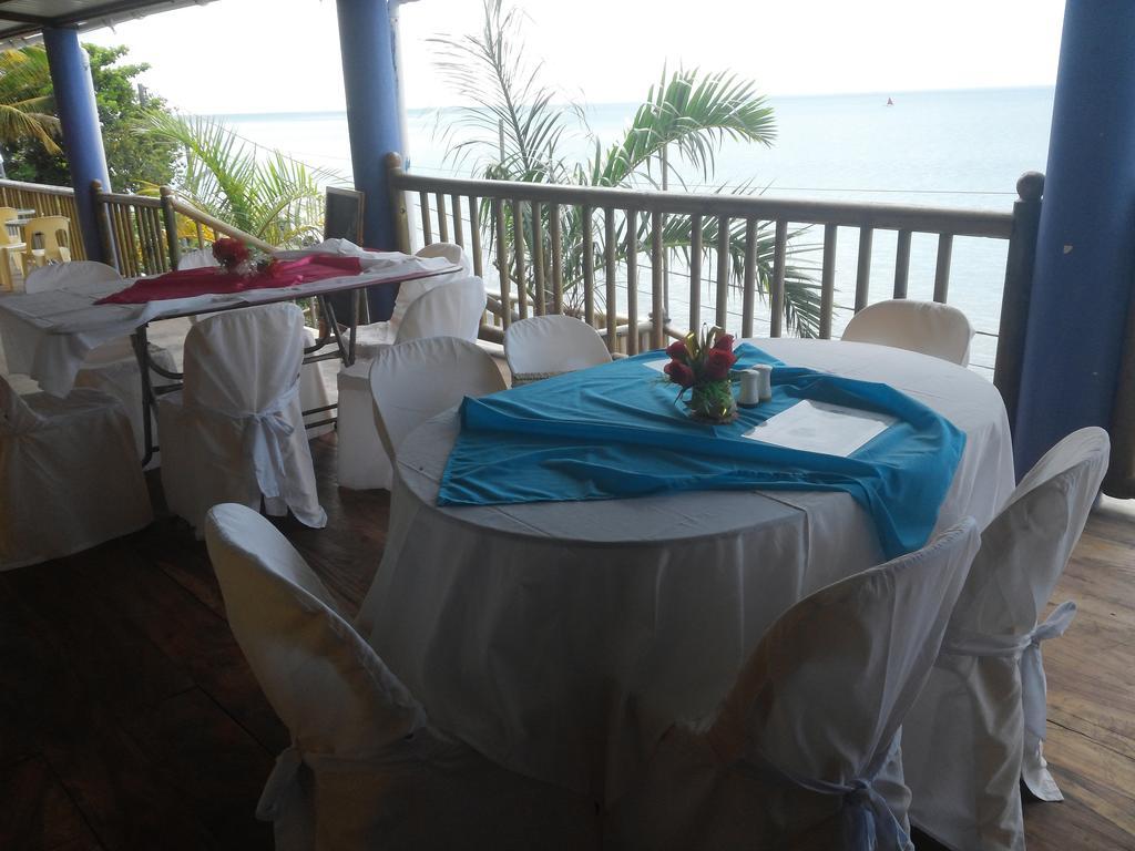 Le Pandanus Hotel Quatre Vents Buitenkant foto
