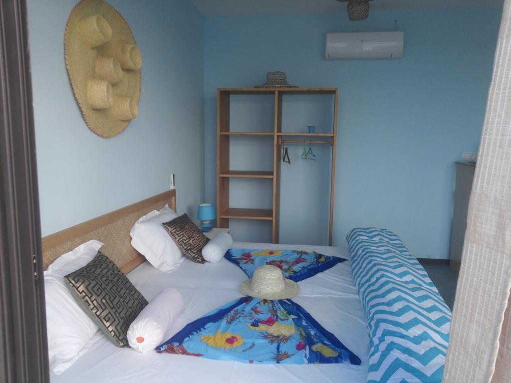Le Pandanus Hotel Quatre Vents Buitenkant foto