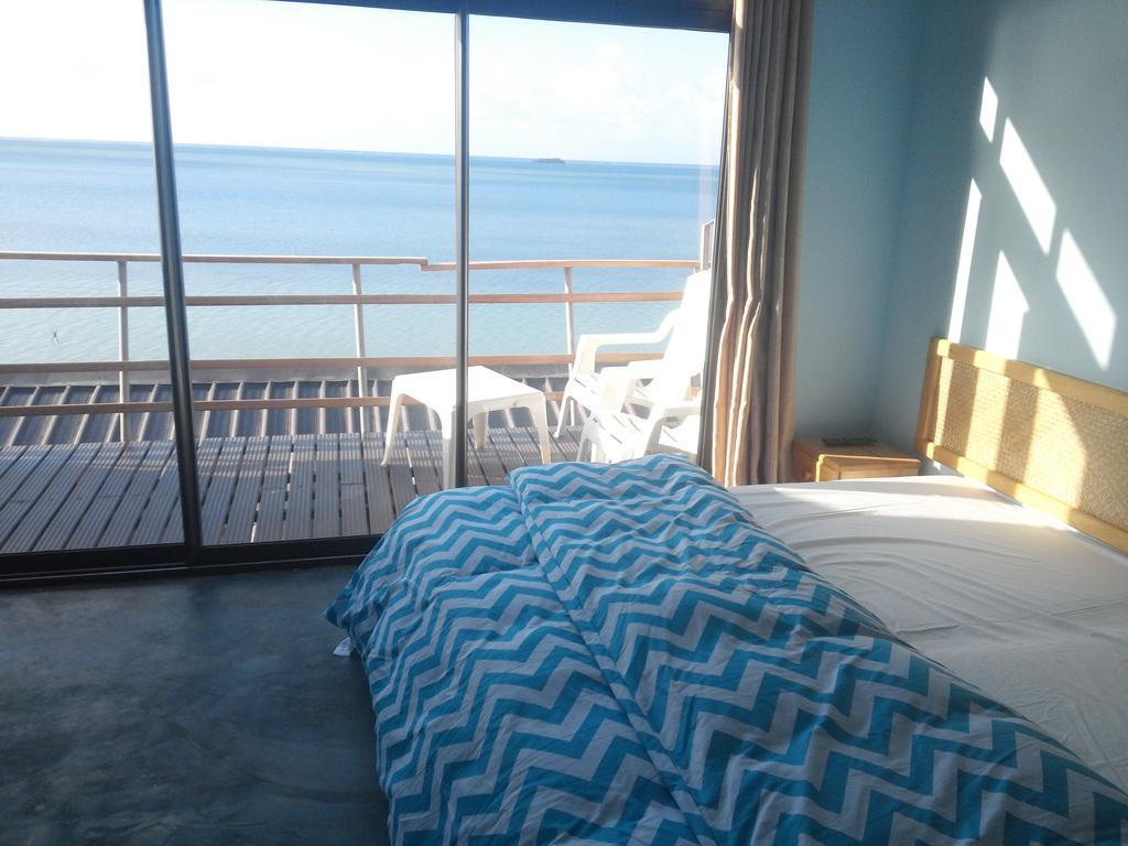 Le Pandanus Hotel Quatre Vents Buitenkant foto