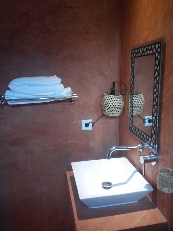 Le Pandanus Hotel Quatre Vents Buitenkant foto